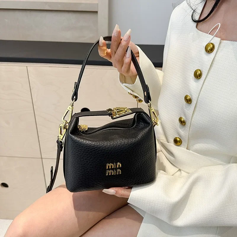 Luxury Lifestyle Handbags - 高級婦人用レザーファッションショルダーバッグ、都会的なライフスタイルに最適なエレガントなデザイナートートハンドバッグ