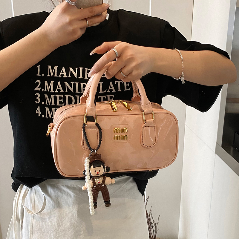 高級レディースレザートートバッグ、都会的なライフスタイルや普 - Luxury Lifestyle Handbags のレビューと価格