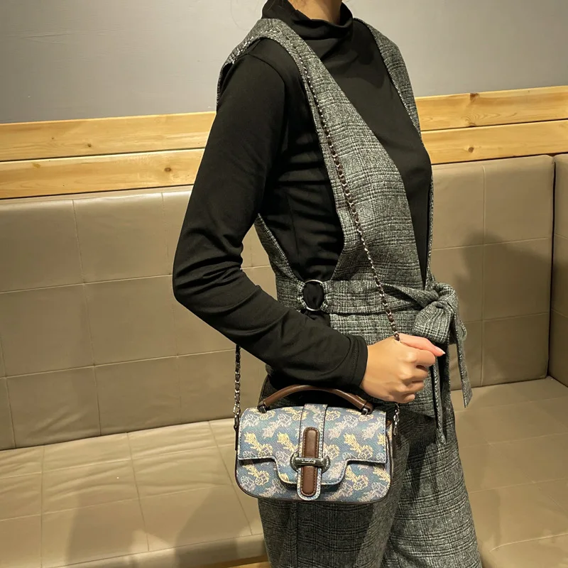 高級ハンズフリーデザイナーズおむつバッグ 女性用 大容量トー - Luxury Lifestyle Handbags のレビューと価格