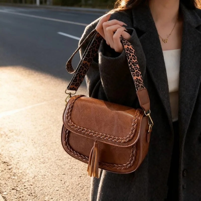 高級ハンズフリーデザイナーズおむつバッグ 女性用 大容量トー - Luxury Lifestyle Handbags のレビューと価格