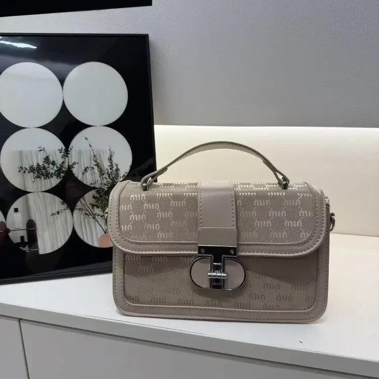 高級感のあるエレガントな女性用ハンドバッグ、トレンディなデザ - Luxury Lifestyle Handbags のレビューと価格
