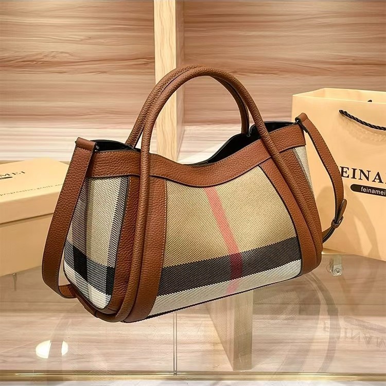 高級ハンズフリーデザイナーズおむつバッグ 女性用 大容量トー - Luxury Lifestyle Handbags のレビューと価格