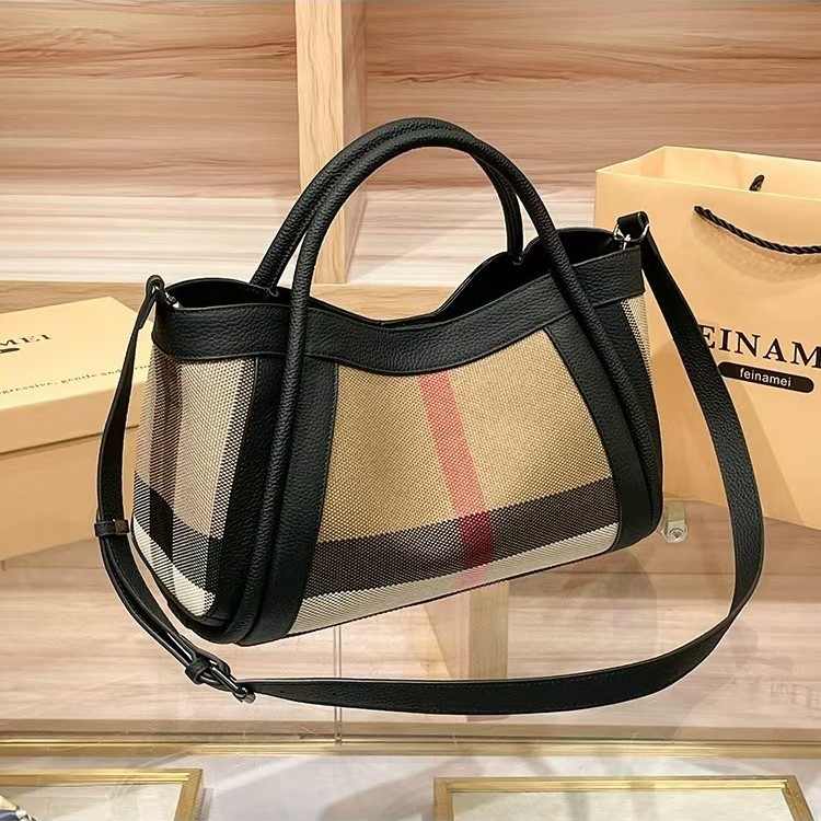 高級ハンズフリーデザイナーズおむつバッグ 女性用 大容量トー - Luxury Lifestyle Handbags のレビューと価格